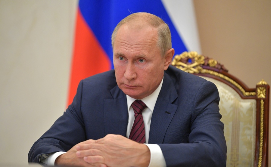 Путин подписал закон о публичной власти