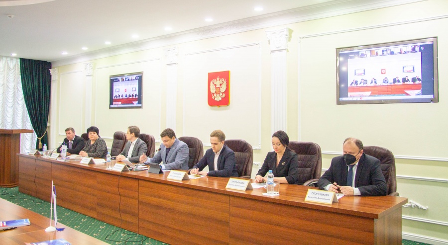 Состоялся семинар по жилищно-коммунальному хозяйству и перспективам развития комфортной городской среды в Брянской области