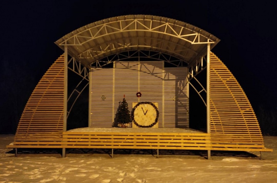 Совет ТОС "Коммунар" выражает благодарность жителям микрорайона за участие в подготовке к празднованию Нового года
