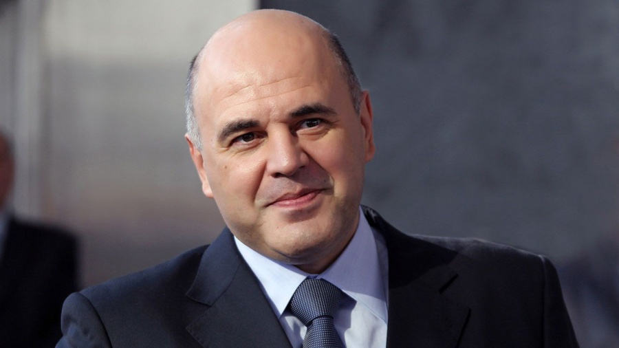 Михаил Мишустин расширил перечень госуслуг, которые можно получить без привязки к прописке