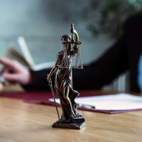 Премия самому себе – не преступление, но вернуть ее придется