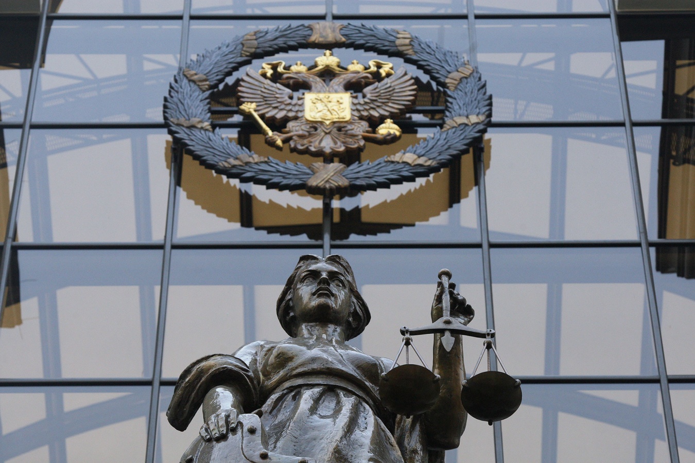 Верховный суд России уточнил правила перевода помещения из жилого в нежилое