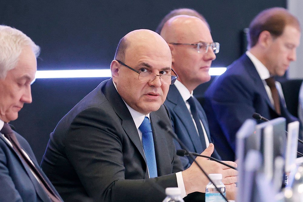 Мишустин пообещал запустить модернизацию ЖКХ с 2023 года